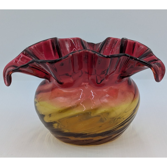 Vintage Red and Amber Amberina Optic Swirl Ruffle Top Vase Bowl - Picture 6 of 14